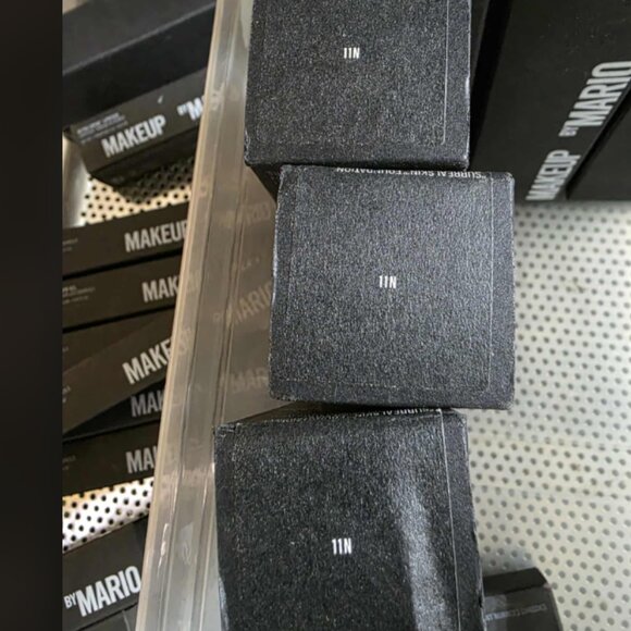 MAKEUP BY MARIO SurrealSkin™ Liquid Foundation 11N - Picture 4 of 4